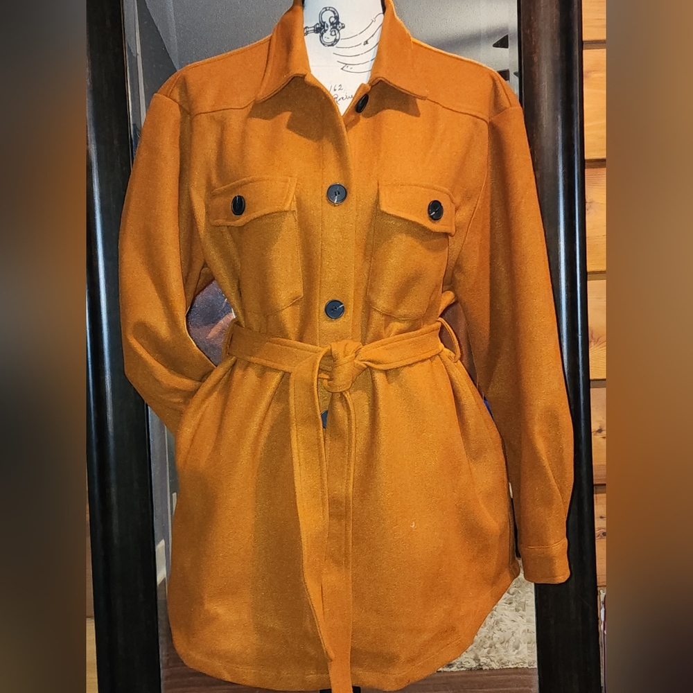 XL Rust colored woman's Shacket